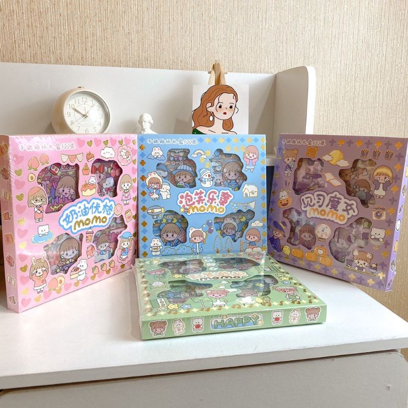 

Stiker Box Merk Senmu Isi 100 Lembar Waterproof Anti Air Cute Girl Momo Stationery Lucu Unik Kado Viral