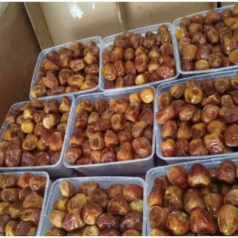 

Kurma Sukari 1kg/ Kurma Sukari Madinah /oleh-oleh Haji&umroh