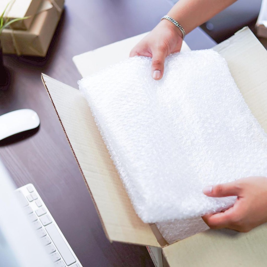 

INCREDIBLE - Bubble Wrap Untuk Tambahan Packing Berlapis