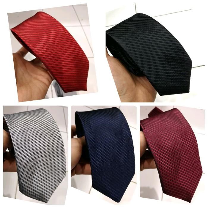 Dasi Dasi Exclusive Tyrone Shaning Salur 4 Warna