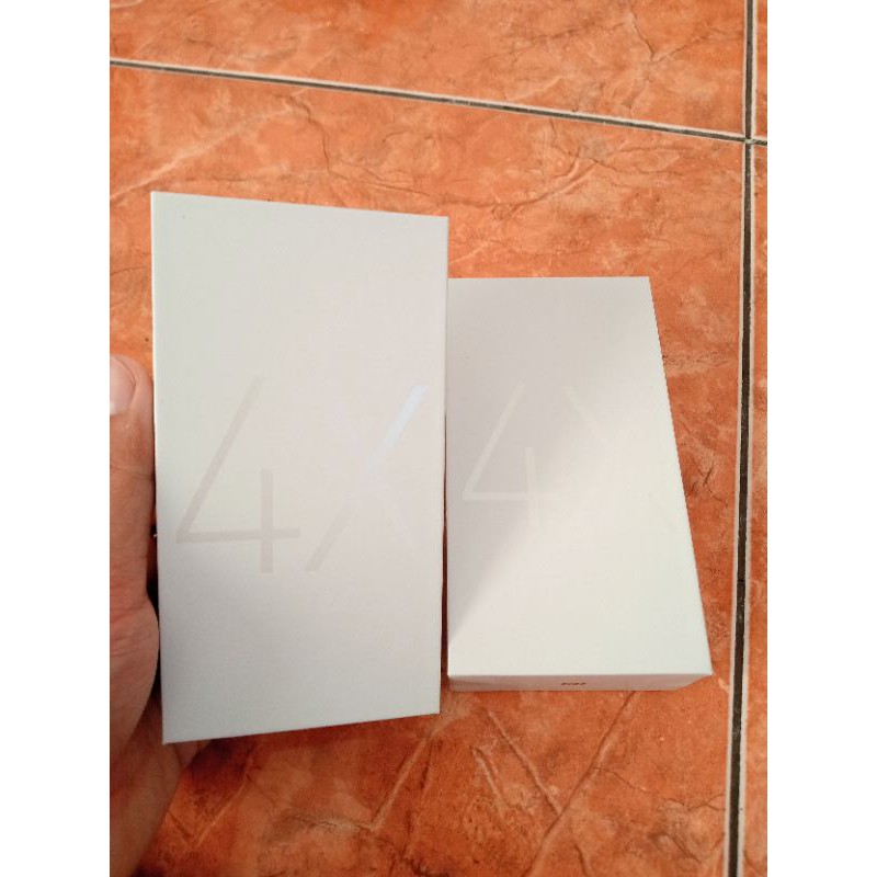 Xiaomi Redmi 4X 4/64 BARU SEGEL PROMO GRESIK