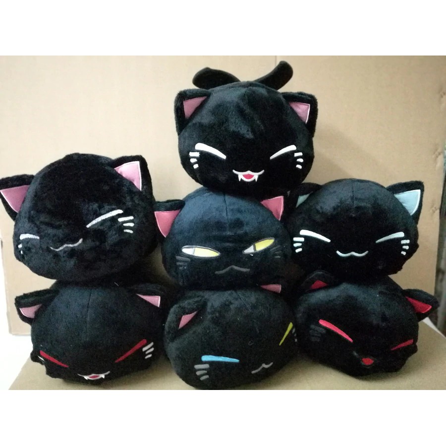 mainan 28 Cartoon Nemuneko Cat Figures Vampire and Angel Series 