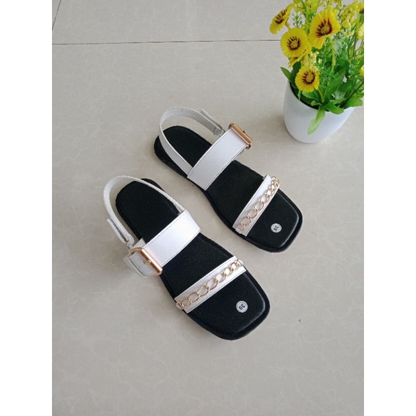 SB ~ RERE Sandal flat rante tali