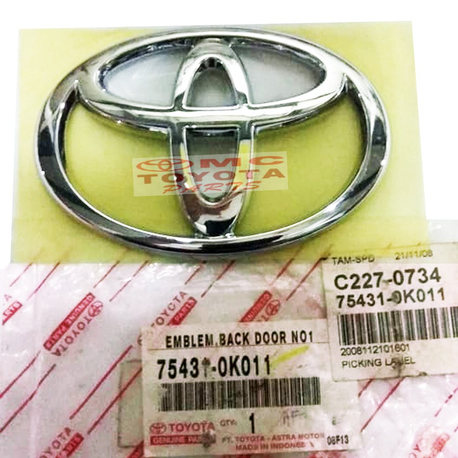 Emblem Logo Toyota Pintu Belakang Bagasi Innova 75431-0K011
