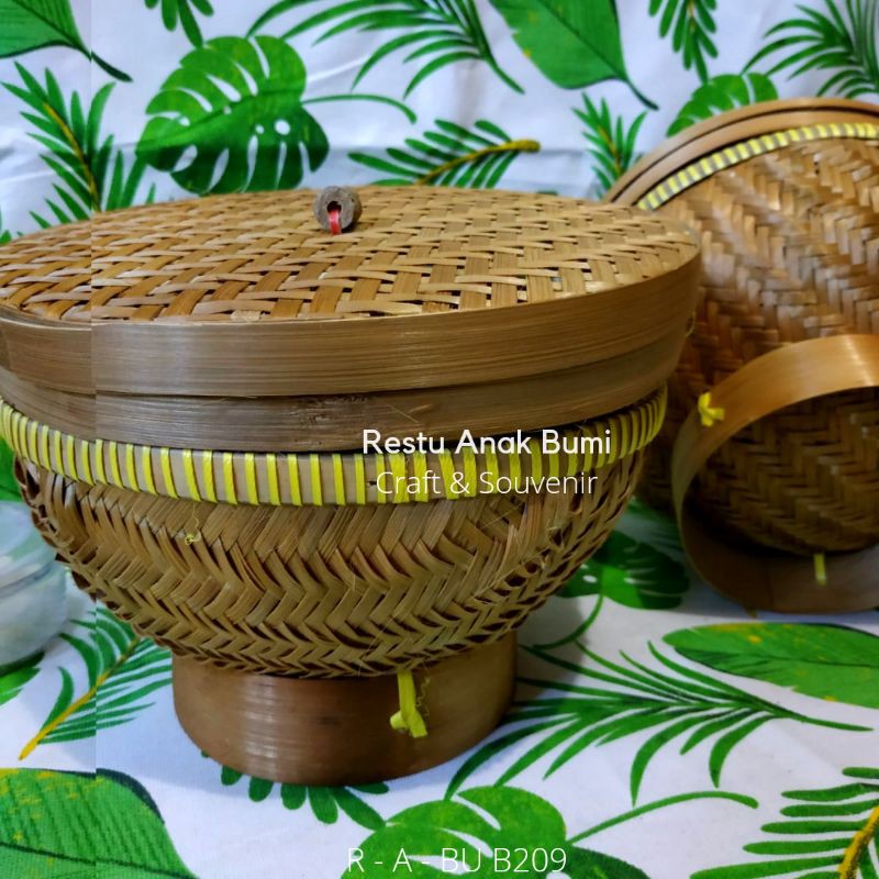 

Promo (B209) Ceting Nasi Bambu 23cm|Wadah Boboko|Wakul Snack|Tempat Berkat|Genduri|Hantaran|Saji | Anyaman Bambu | Wakul | Wadah Nasi | Parcel Hantaran | Keranjang