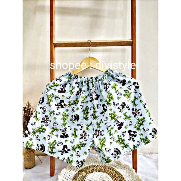 CELANA KOLOR | CELANA SANTAI | CELANA MURAH | GROSIR CELANA PENDEK BOXER PRIA / WANITA DEWASA-Panda