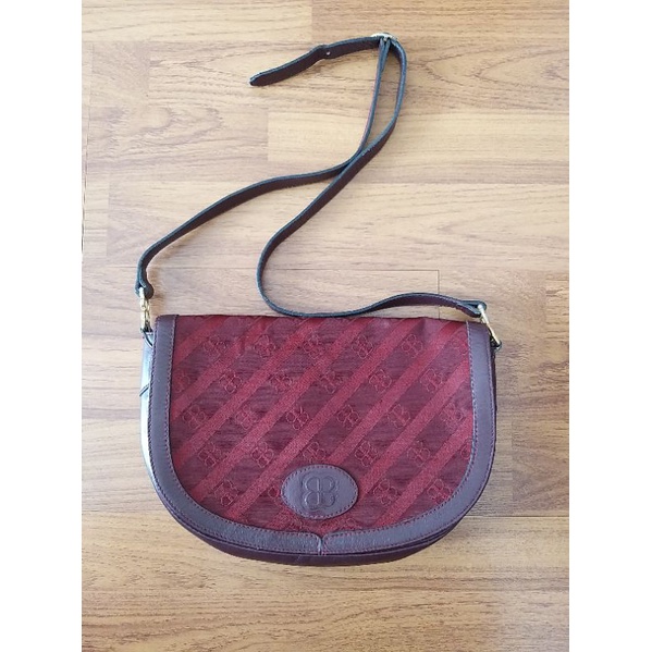 Sale Balen***ga vintage sling bag preloved (nett, no nego)