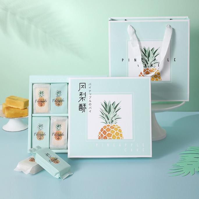 

Best Produk] Box Kotak Nastar Taiwan 1Set Paper Bag+Box Tosca Large 8 Nastar