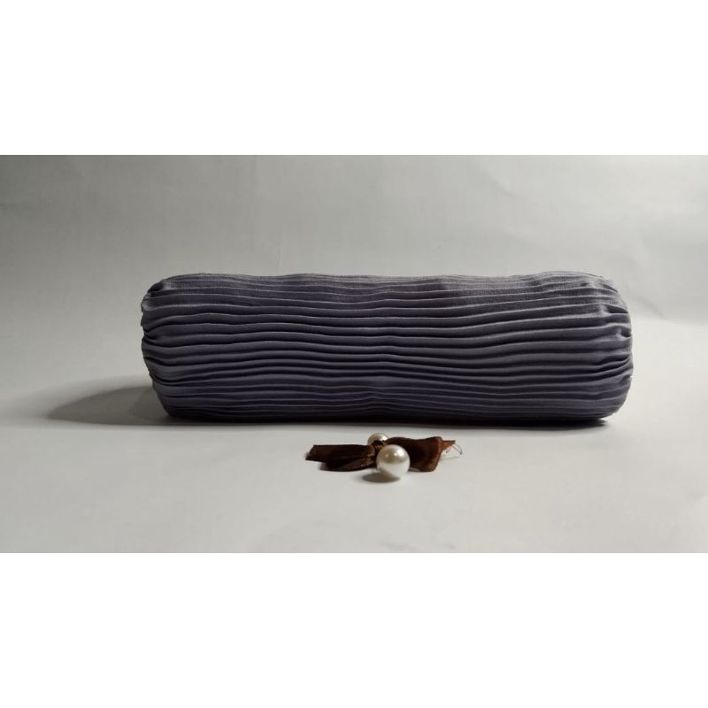 Pashmina Diamond Plisket Full Lidi Tanpa Garis Tengah 175 cm x 75 cm-Silver