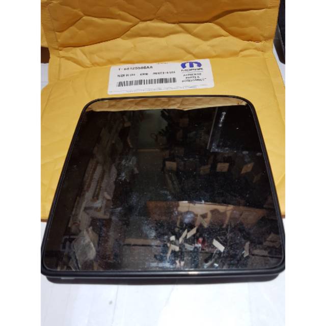 glass. mirror jeep wengler Robicon RH 68125586AA