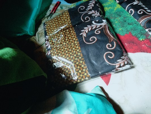 Set Couple Baju Batik Halus, Couple Batik Kondangan, Sarimbit Batik Keluarga Uneys