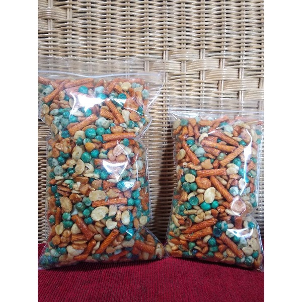 

kacang campur jaipong 250 gr kuranji padang enak murah