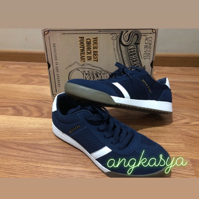 skechers zinger white