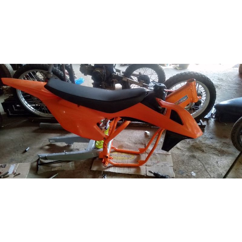 rolling sasis ktm