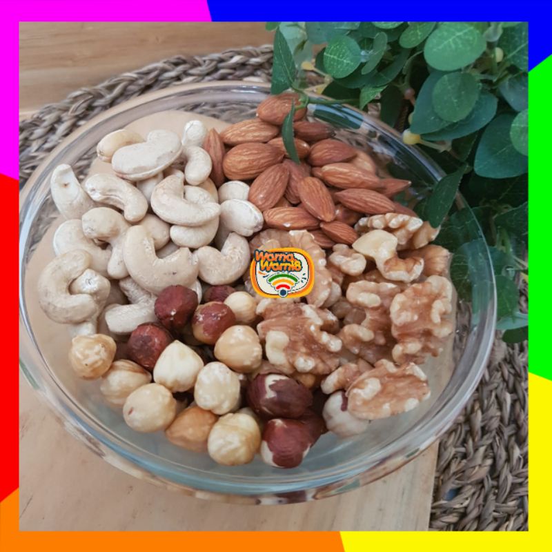 

kacang campur / mixnut 30g