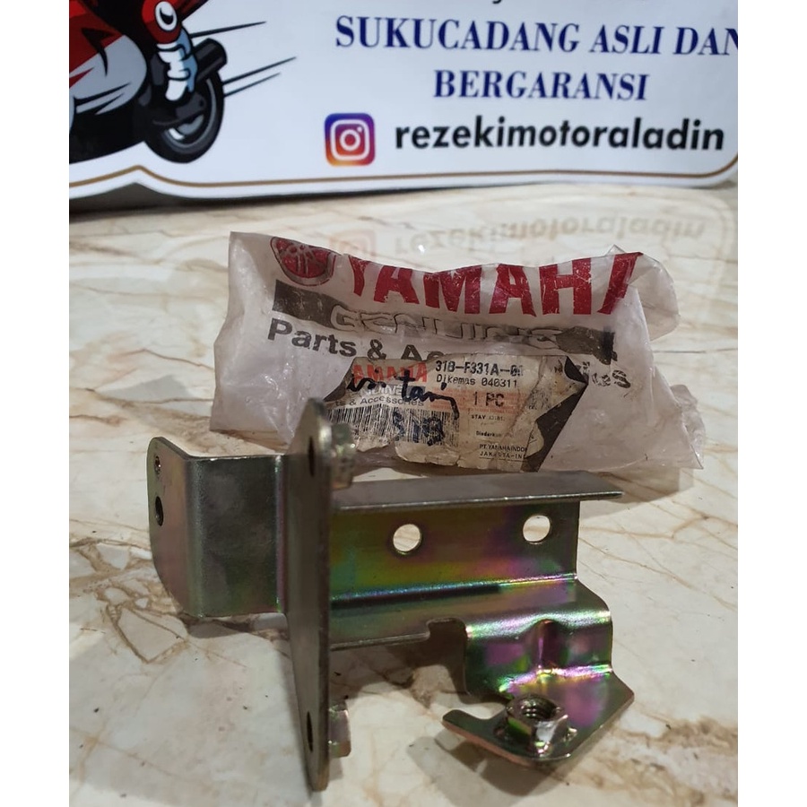 Breket Tameng depan NEW JUPITER Z asli ori yamaha 31B-F331A-00