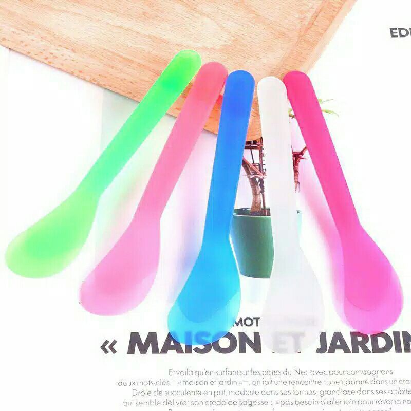 Xpress2020 Spatula Masker 13cm Alat Sendok Plastik Pengaduk Facial Mask Wajah Potcream Cat Rambut Shopee Indonesia