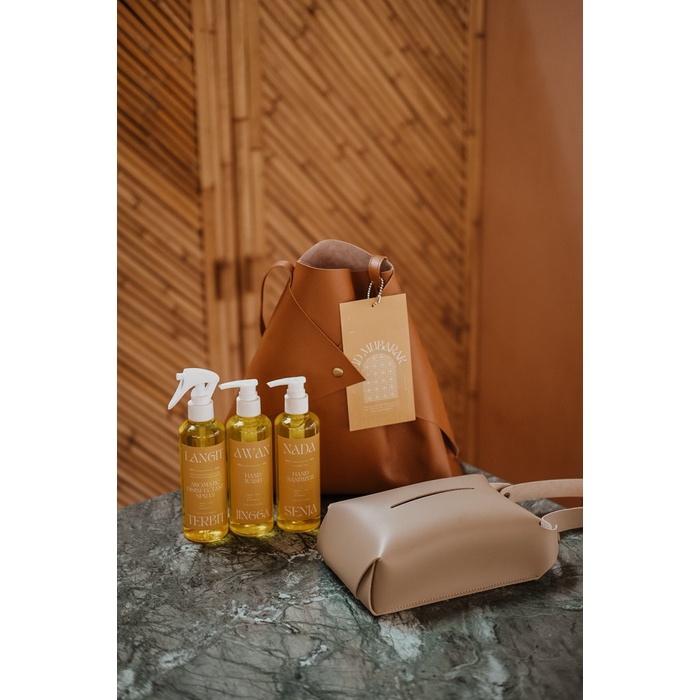 

SENANDUNG - Thegifthings hampers lebaran / parcel ramadan idul fitri - Terbit (Brown)