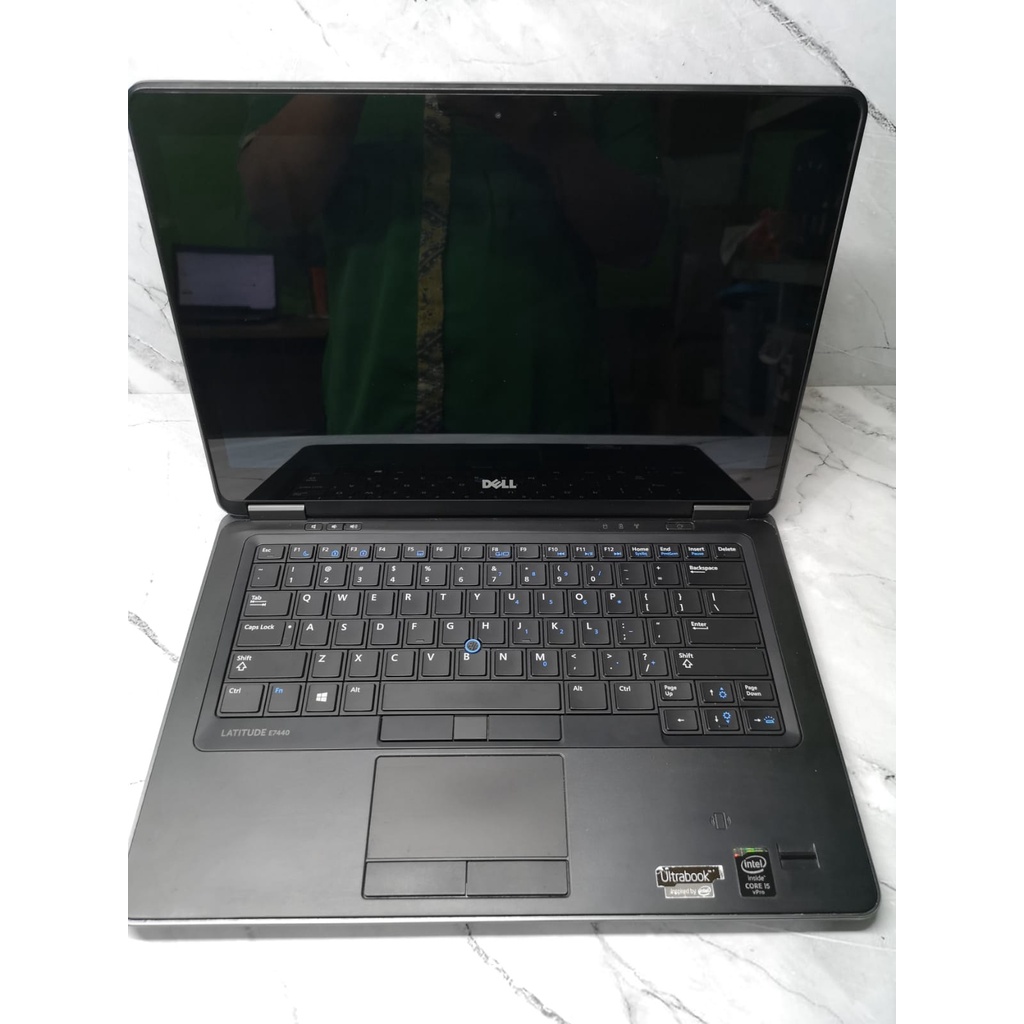 Laptop bekas Dell latitude E7440 Touch Core i5