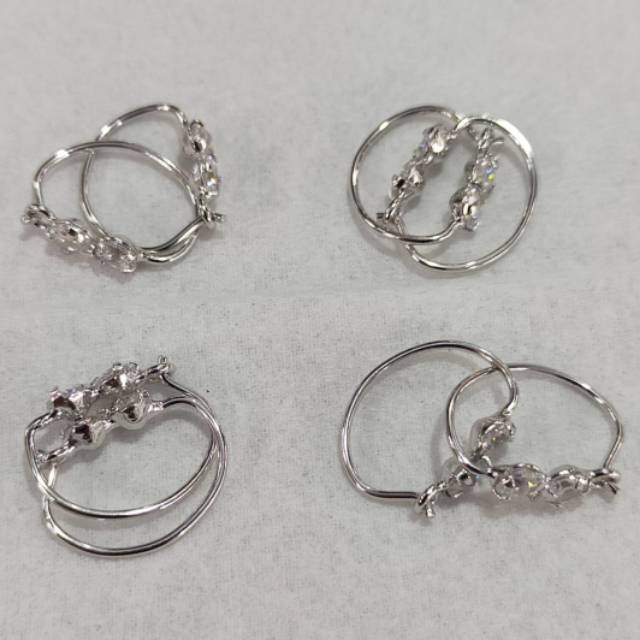 Anting knip mata 2, perak 925, sepuh emas putih, 32.500/pcs