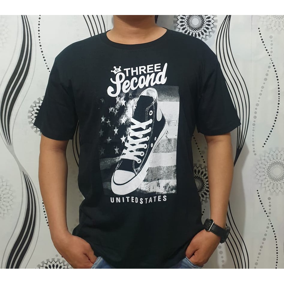 KAOS PRIA KEREN MOTIF SEPATUKAOS PRIA BIAS BAYAR DITEMPAT