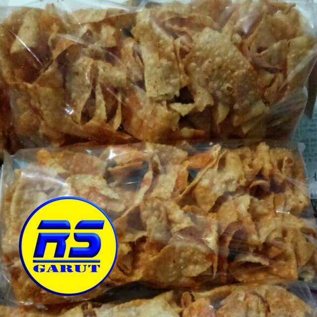 

keripik bawang keripik jinten buat teman baso aci tulang rangu rs-garut901