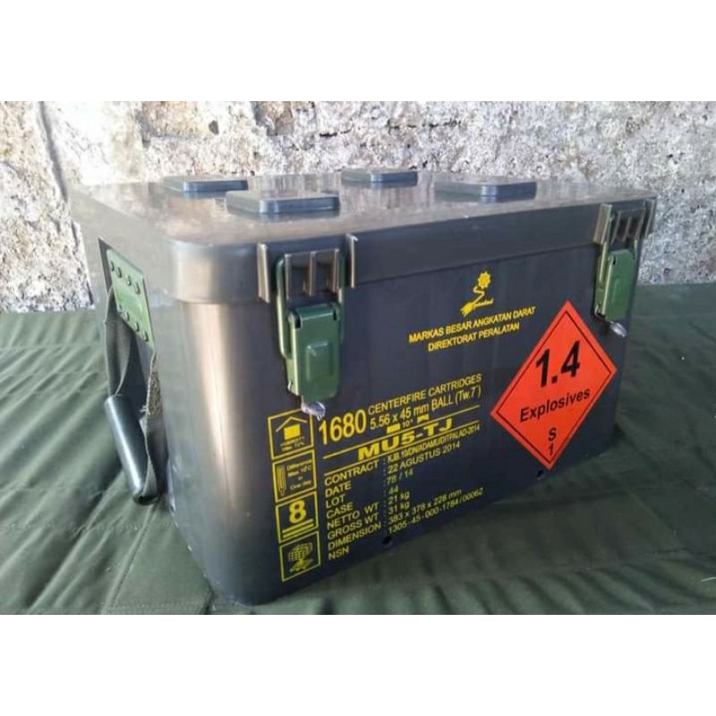 box pindad