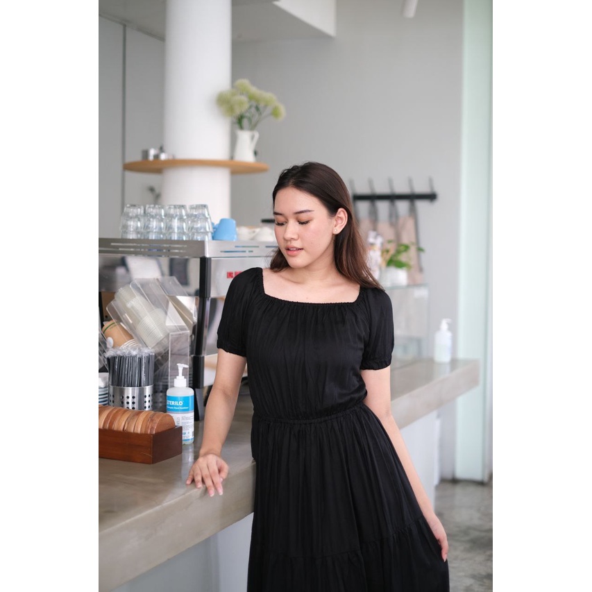 Dress Cindi Polos Panjang Lengan Pendek