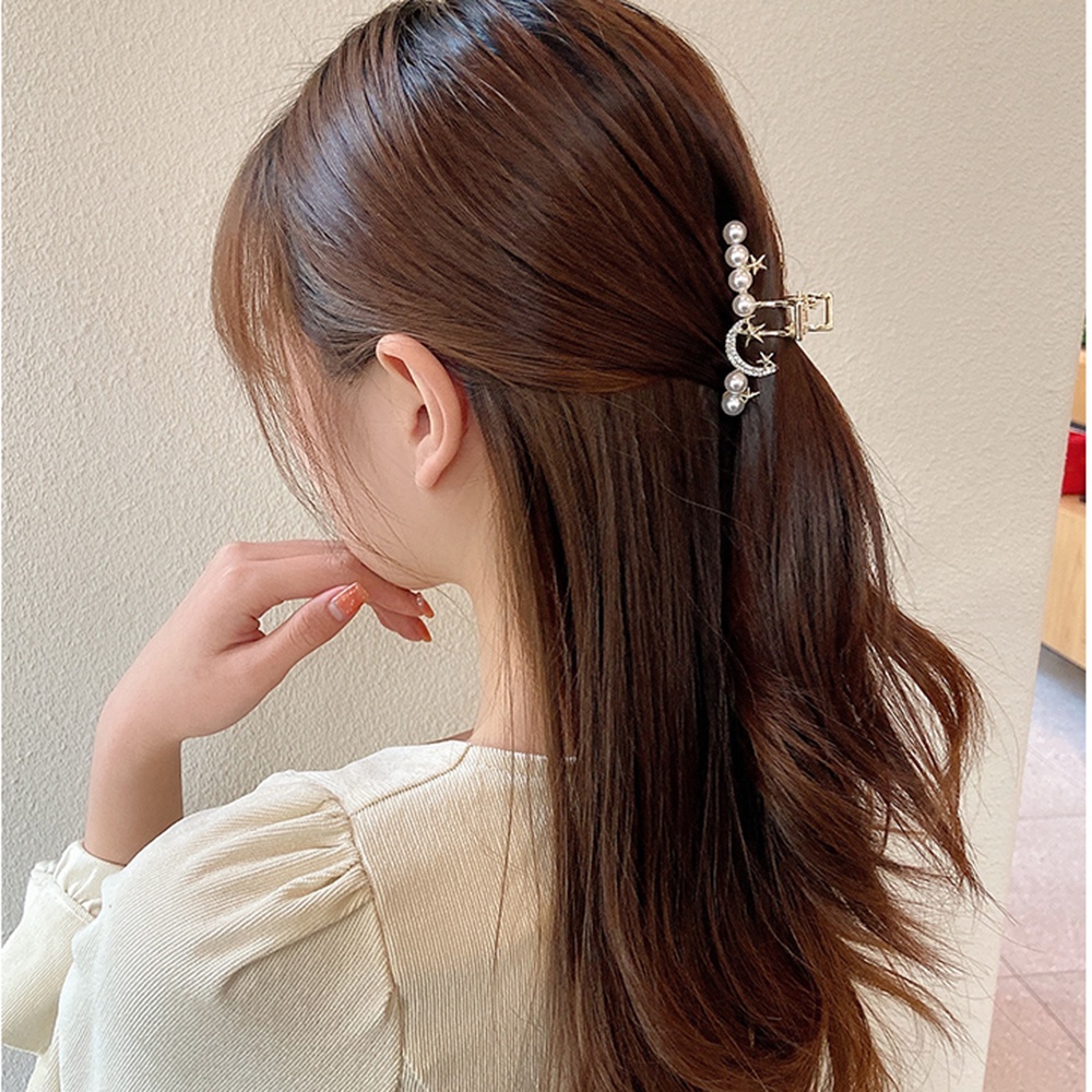 Korean Ins Pearl Rhinestone Hair Clip for Women Fashion Claw Clips Temperament Hairpin Girls Hair Accessories