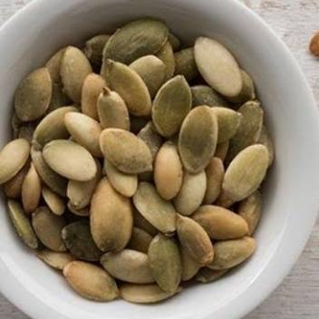 

Roasted pumpkin seed / Biji labuh kupas panggang 1 kg