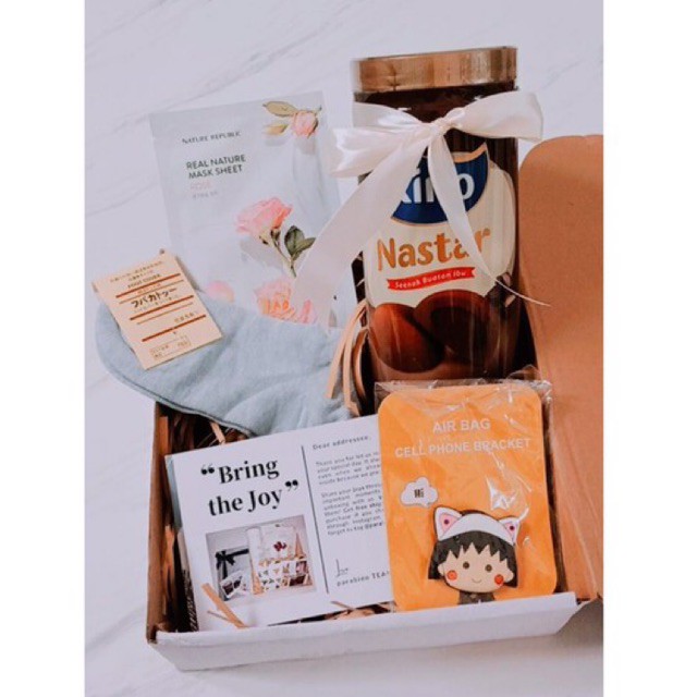 

KADO MURAH ACARA ULANG TAHUN/ANNIVERSARY/SEMPRO PARABIÉN