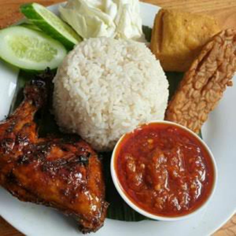 

ayam bakar / goreng kol goreng ayam karkas/ ayam kampung