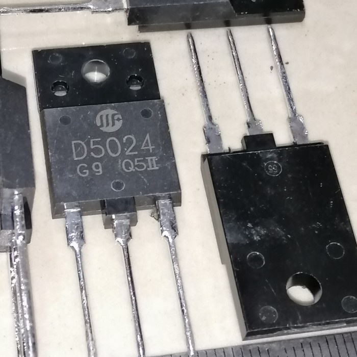 D5024 2SD5024 Besar D 5024 Transistor Horizontal TV Polytron NPN