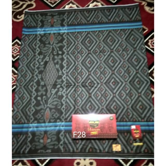 Sarung Atlas Idaman Kembang Flamboyan (Kawung)*
