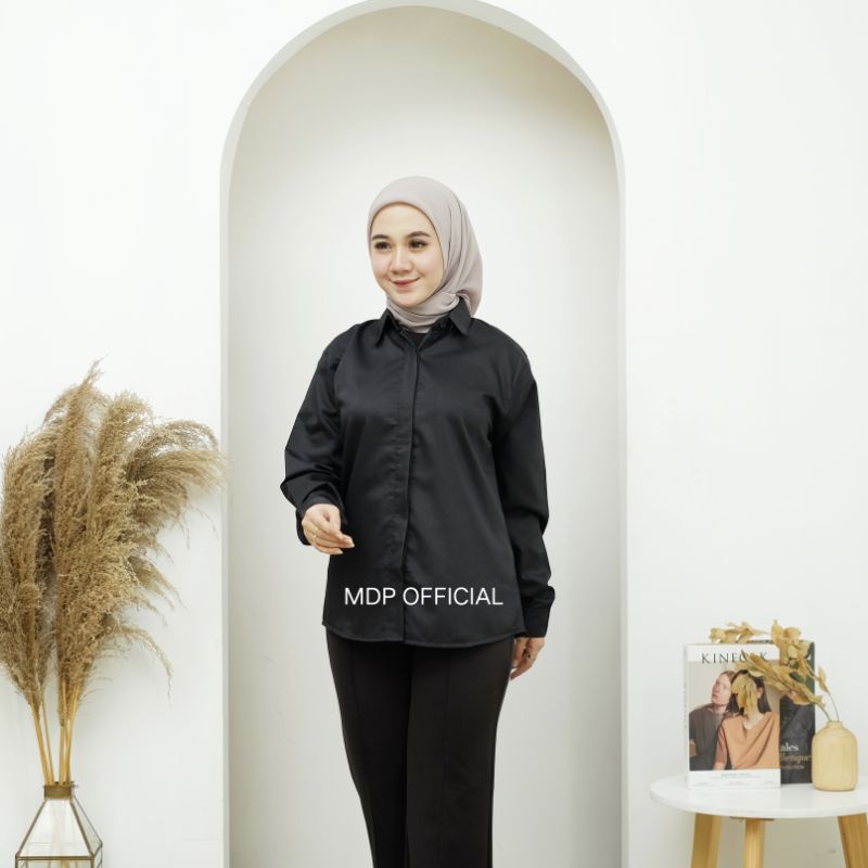 Kemeja Kerja Wanita / Kemeja Hitam Wanita / Kemeja Polos Hitam Formal / Baju Kantor / Baju Pabrik / 