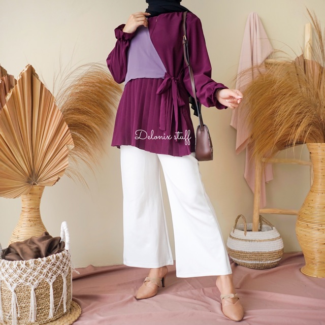 Syafa pleats top