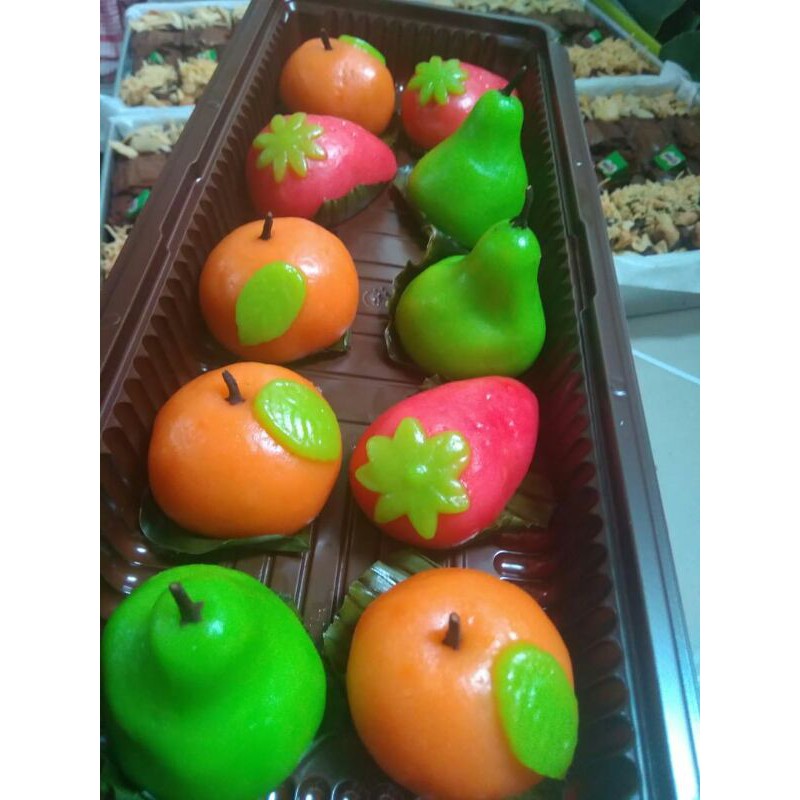

TERUNIK //KUE KHU ISI KACANG HIJAU