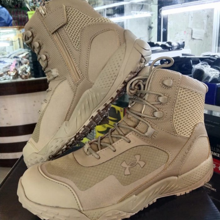 sepatu under armour tactical