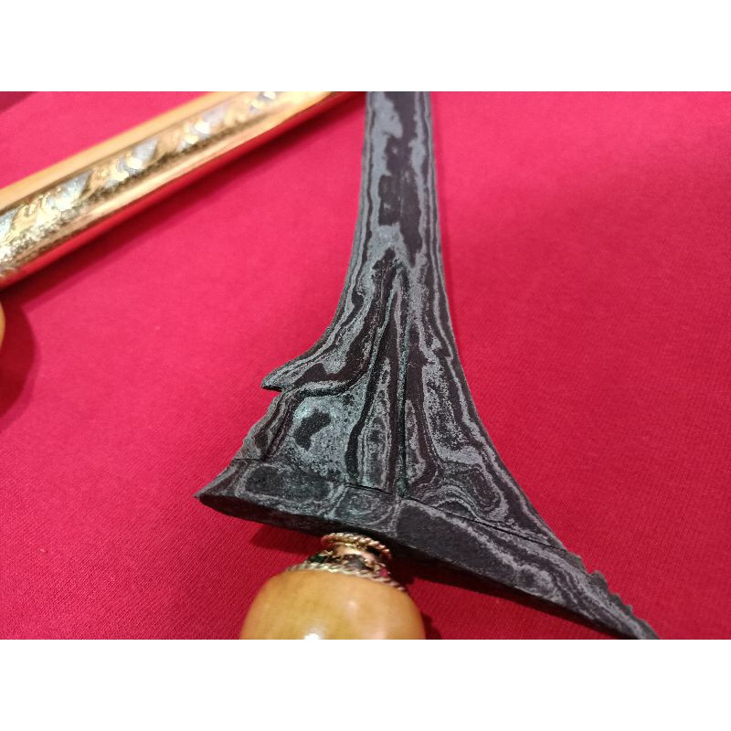 KERIS SEPUH DAPUR PASOPATI PAMOR OMBAK SEGORO