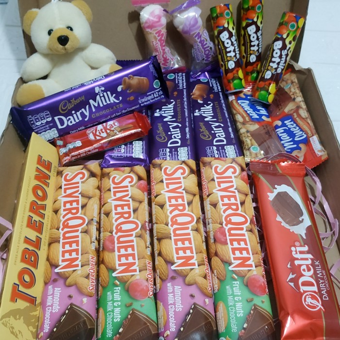 

HAMPERS- coklat special valentine BIG BOX tobleron cadbury silver queen delfi