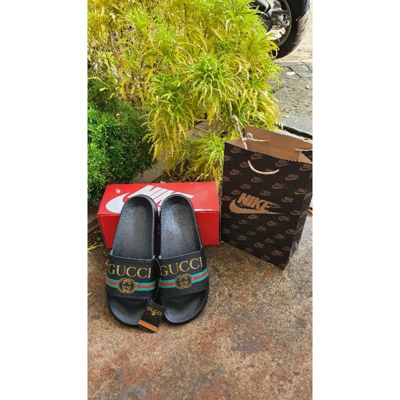 Sendal Gucci