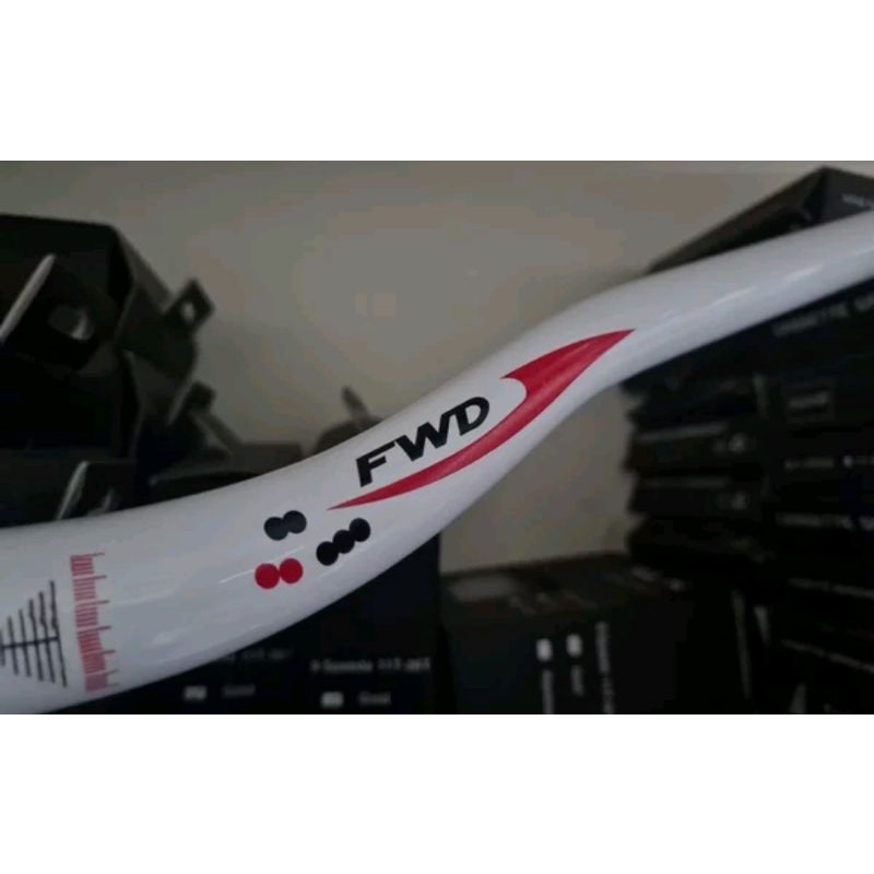 Handlebar Stang FWD Diameter 31.8 x 720 mm Alloy Alumunium putih white 72cm 31.8mm oversize sepeda mtb