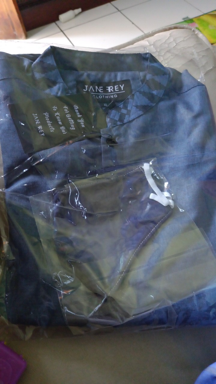 Kemeja Batik Slimfit Premium  / Pakaian Pria Premium Yoonmarket.id