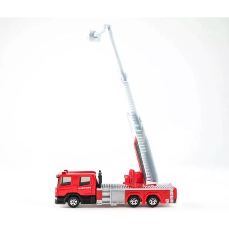 Tomica Long 145 Nagoya City Bureau Ladder Truck M32L AT Takara Tomy Original