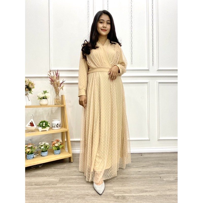 dress super cantik leher Vshape warna cream coksu