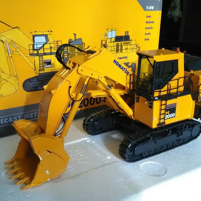 Jual Excavator Komatsu Pc00 Front Shovel Miniatur Diecast Alat Berat Mini Shopee Indonesia