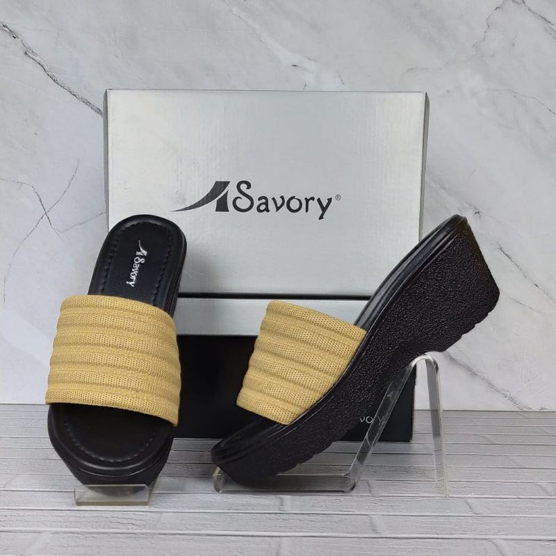 Sandal Savory  HQ 551