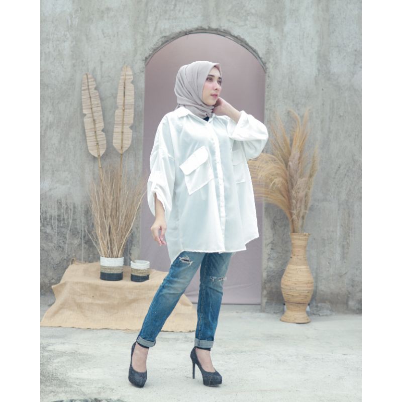 KEMEJA WANITA OVERSIZE POLOS K-2-Putih