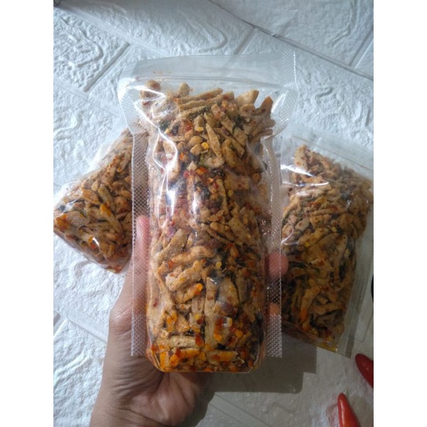 

Basreng pedes mantep ( daun jeruk ) 100gram