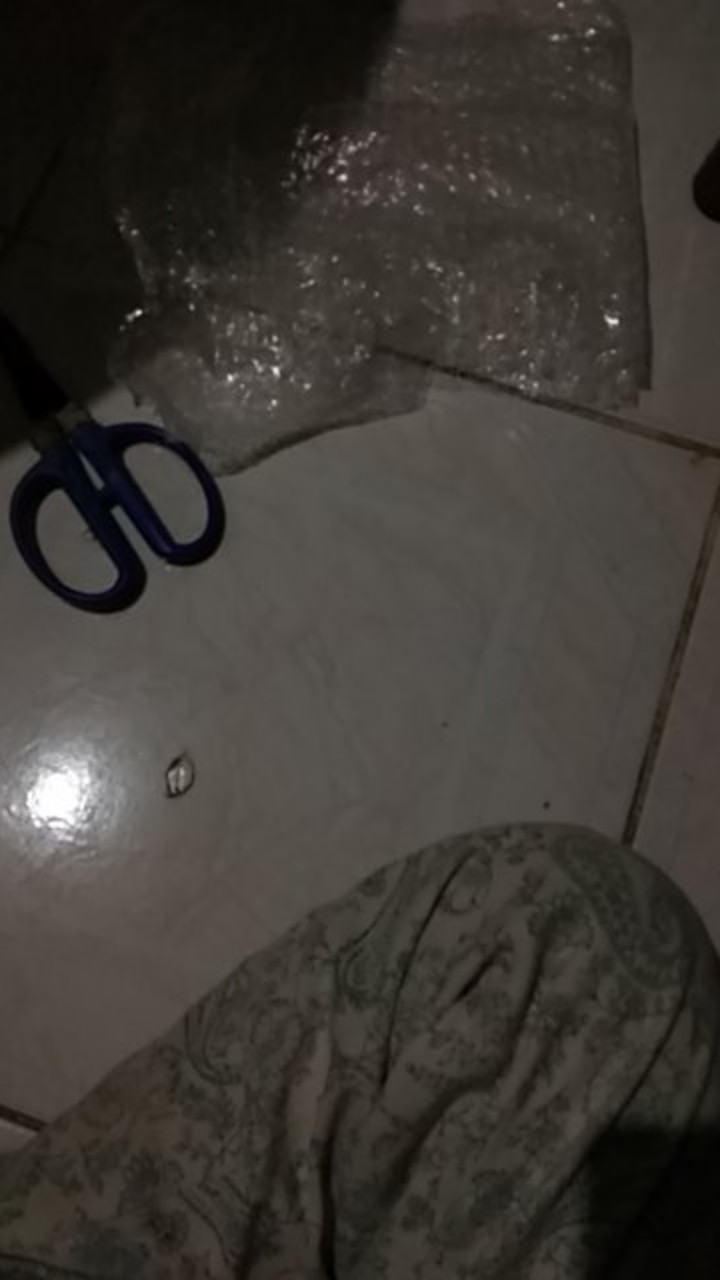 Amplas Bulat Velcro Frt 4 Inch Harga Per 10 Pcs Grit P 100  P 120